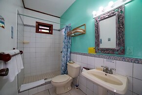 Splash Inn Dive Resort & Villas
