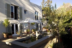 Four Rosmead