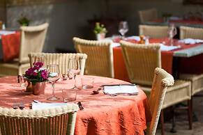 Hôtel Le Petit Manoir Provence
