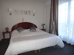 Hôtel Le Petit Manoir Provence