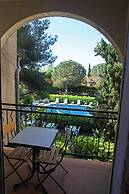 Hôtel Le Petit Manoir Provence