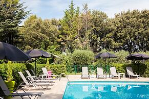 Hôtel Le Petit Manoir Provence