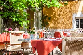 Hôtel Le Petit Manoir Provence
