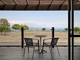 Suncourt Hotel & Conference Centre