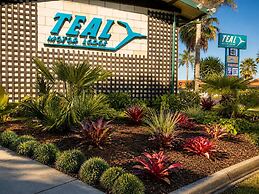 Teal Motor Lodge