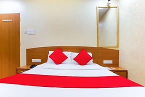 Hotel Red Palm
