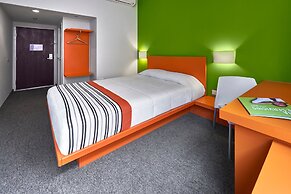 City Express Junior by Marriott Toluca Aeropuerto
