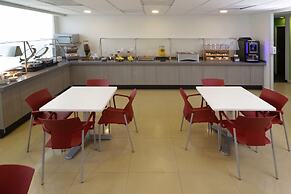 City Express Junior by Marriott Toluca Aeropuerto