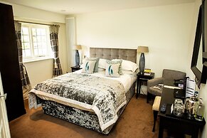 Hogarths Hotel