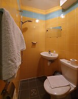 Anya Hotel
