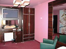 Sunny Hotel