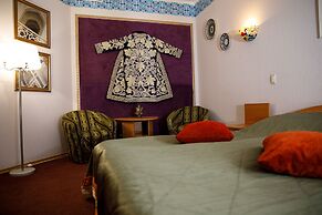 Hotel Fifth Corner