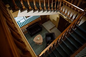 Hotel Fifth Corner