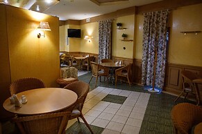 Hotel Fifth Corner