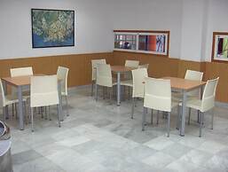 Albergue Inturjoven Almería - Hostel