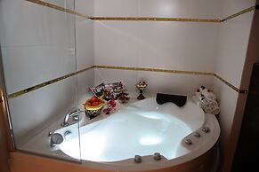 Sultan Tughra Hotel - Special Class