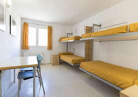 Albergue Inturjoven Sierra Nevada - Hostel