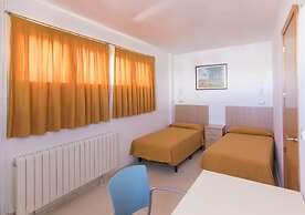 Albergue Inturjoven Sierra Nevada - Hostel