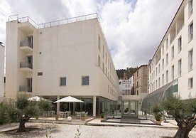 Albergue Inturjoven & Jaen - Hostel