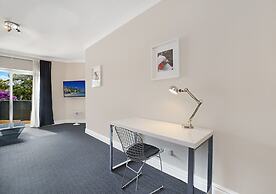 Sydney Airport Suites