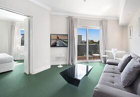 Sydney Airport Suites