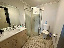 Sydney Airport Suites