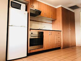Sydney Airport Suites