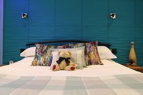 Salty Monk Hotel