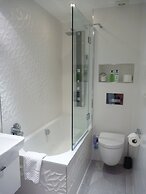 Salty Monk Hotel