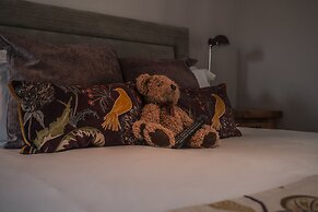 Salty Monk Hotel