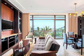 The St. Regis Sanya Yalong Bay Resort