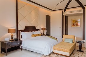The St. Regis Sanya Yalong Bay Resort