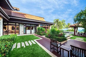 The St. Regis Sanya Yalong Bay Resort
