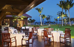 The St. Regis Sanya Yalong Bay Resort