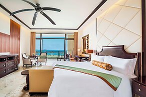 The St. Regis Sanya Yalong Bay Resort