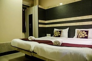 Apple Suites