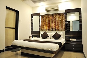 Apple Suites