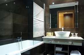 TAGLI RESORT & VILLAS