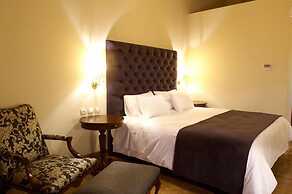 TAGLI RESORT & VILLAS