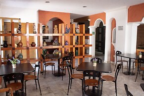 Estanza Hotel & Suites