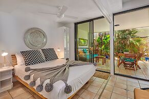 Julians Apartments