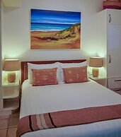 Julians Apartments