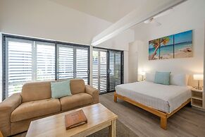 Julians Apartments
