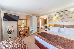 Taya Hatun Hotel