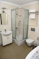 Taya Hatun Hotel