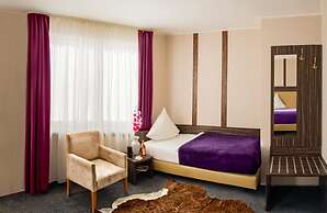 Hotel Famosa