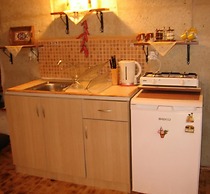 Adanos Konuk Evi