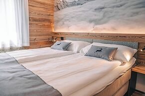 Alpine Lodge