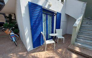 Omega Rooms Anaxos