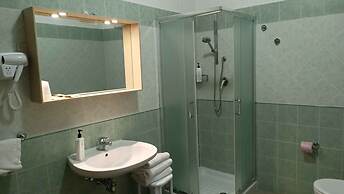 Hotel Ariston